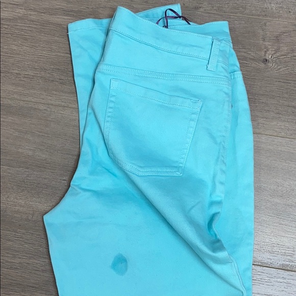 High Waist Gloria Vanderbilt Women's Amanda High Rise Jeans - Picture 2 of 4